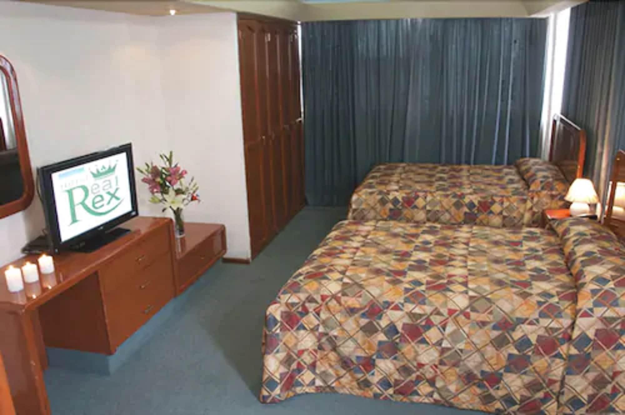 Hotel Real Rex Леон Екстериор снимка