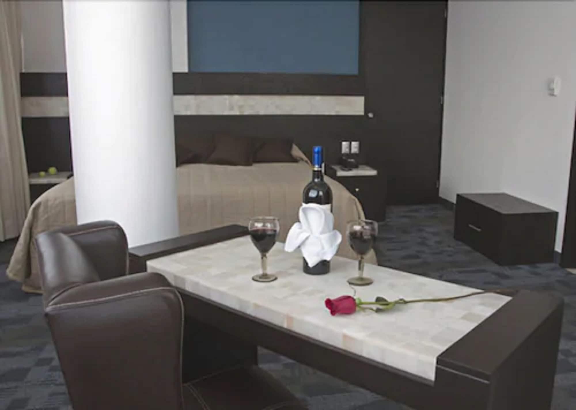 Hotel Real Rex Леон Екстериор снимка