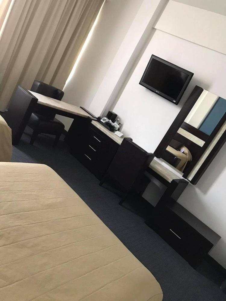 Hotel Real Rex Леон Екстериор снимка