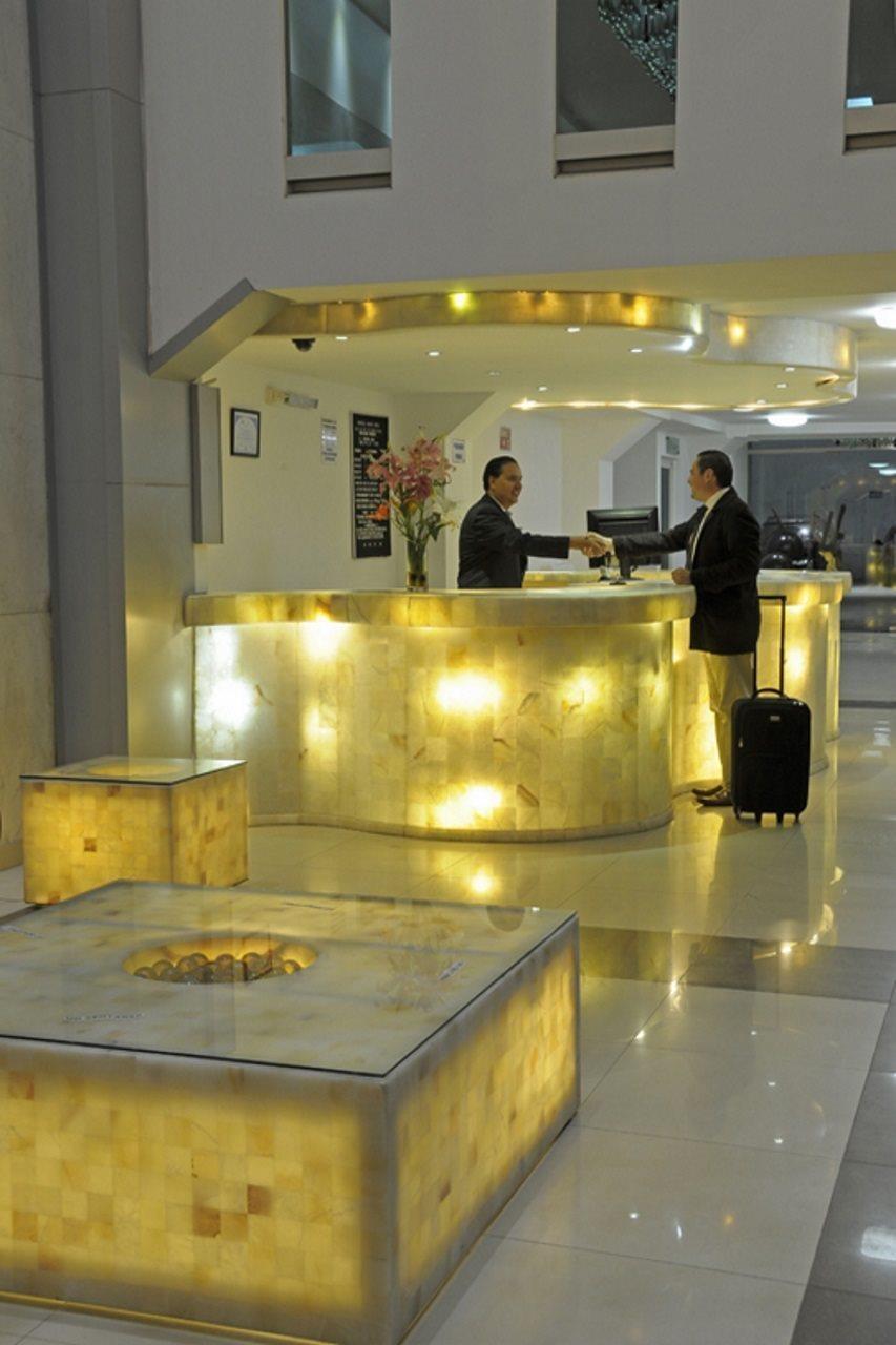 Hotel Real Rex Леон Екстериор снимка