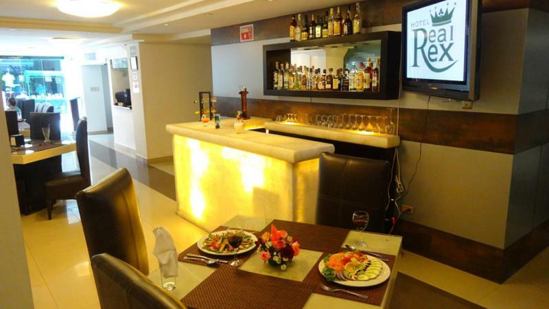 Hotel Real Rex Леон Екстериор снимка